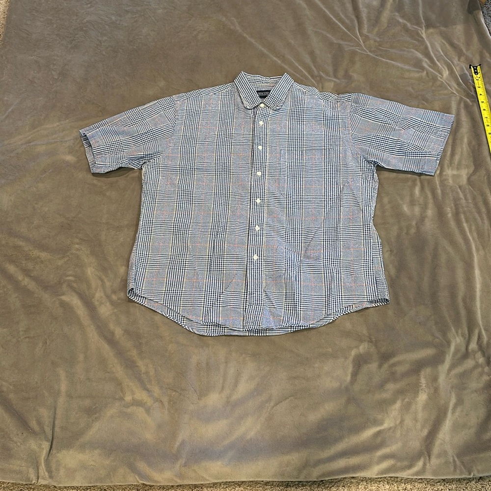 Lands End Men’s Large button down 16-16.5